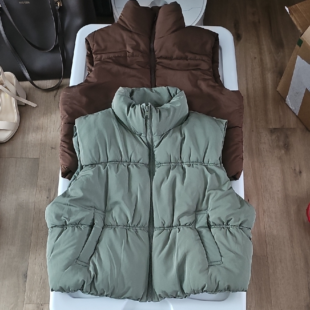 Womens Puffer Vest - Green and Brown